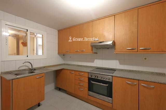 3 slaapkamer Flat te koop in El Vendrell - € 160.000 (Ref: 9958396)