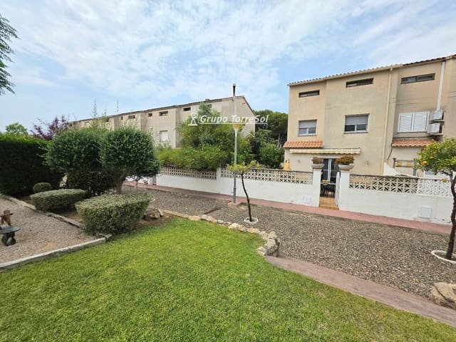 4 sypialnia Willa na sprzedaż w Torredembarra z basenem garażem - 339 000 € (Ref: 9958723)