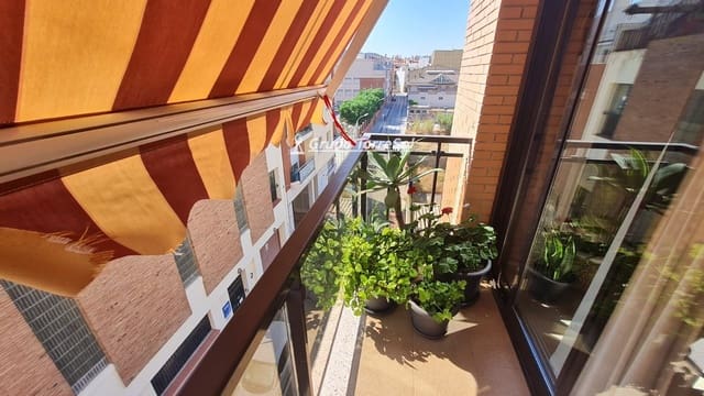 3 soveværelse Lejlighed til salg i El Vendrell - € 178.000 (Ref: 9958822)