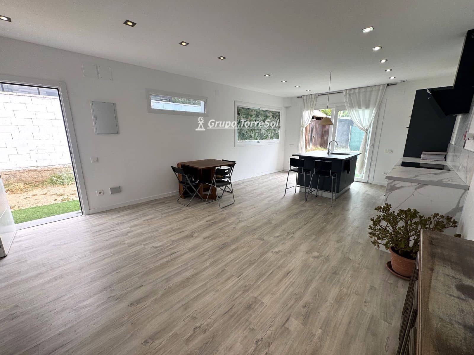 3 slaapkamer Villa te koop in Creixell met zwembad garage - € 299.000 (Ref: 9964511)