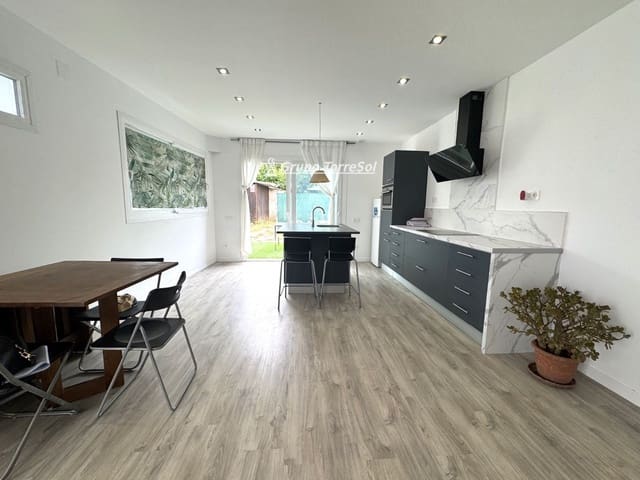 3 slaapkamer Villa te koop in Creixell met zwembad garage - € 299.000 (Ref: 9964511)