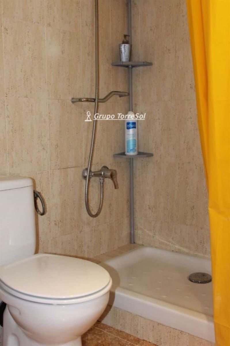 Flat for sale in Torredembarra - € 99,000 (Ref: 9965556)