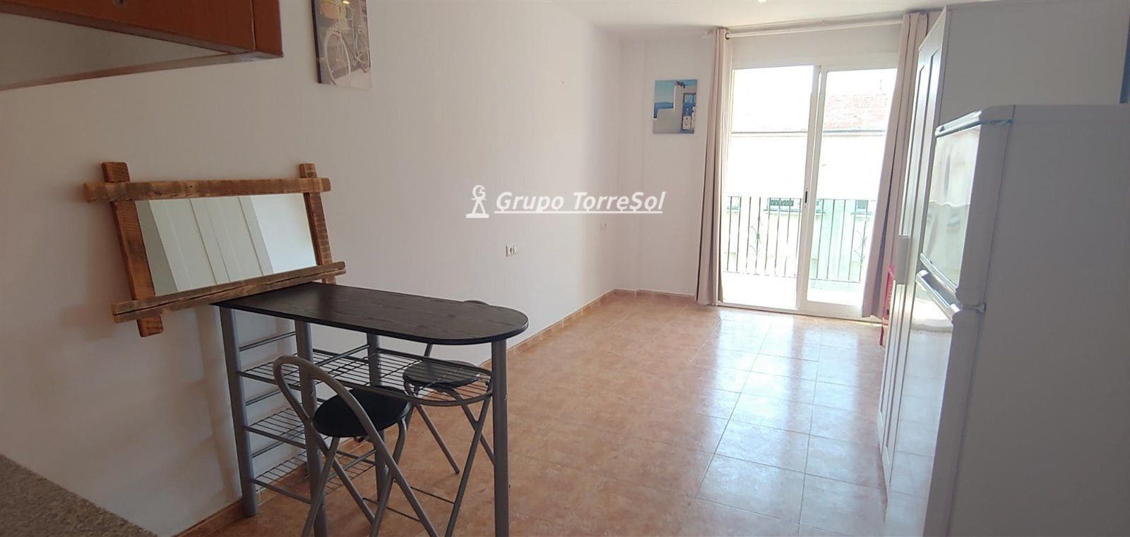 Flat for sale in Torredembarra - € 99,000 (Ref: 9965556)