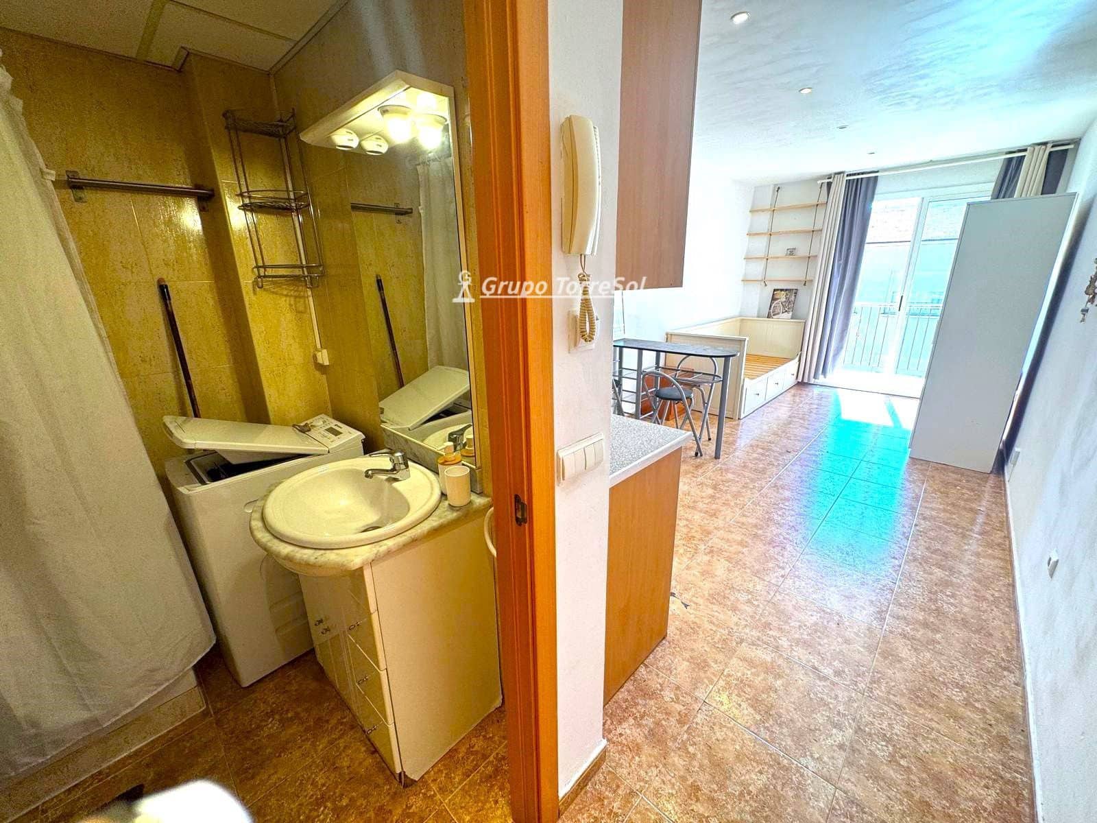Piso en Torredembarra en venta - 99.000 € (Ref: 9965556)