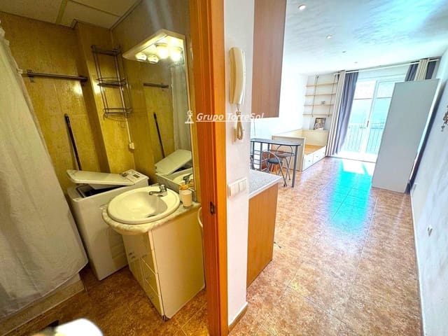 Appartement à vendre à Torredembarra - 99 000 € (Ref: 9965556)