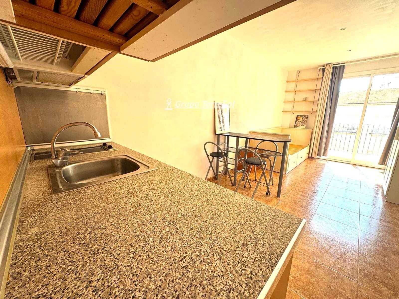 Piso en Torredembarra en venta - 99.000 € (Ref: 9965556)