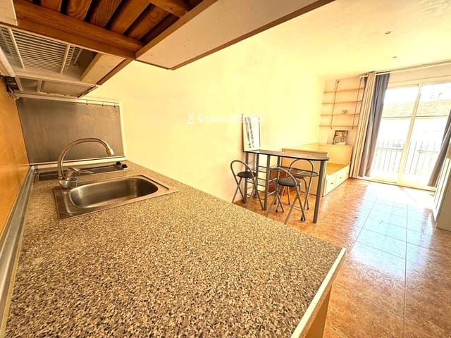 Appartement à vendre à Torredembarra - 99 000 € (Ref: 9965556)