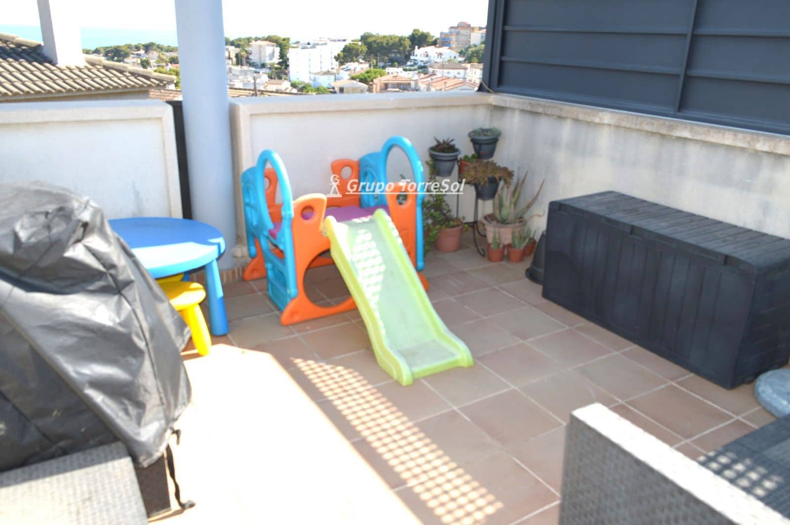2 soverom Leilighet til salgs i Segur de Calafell med svømmebasseng garasje - € 210 000 (Ref: 9965878)