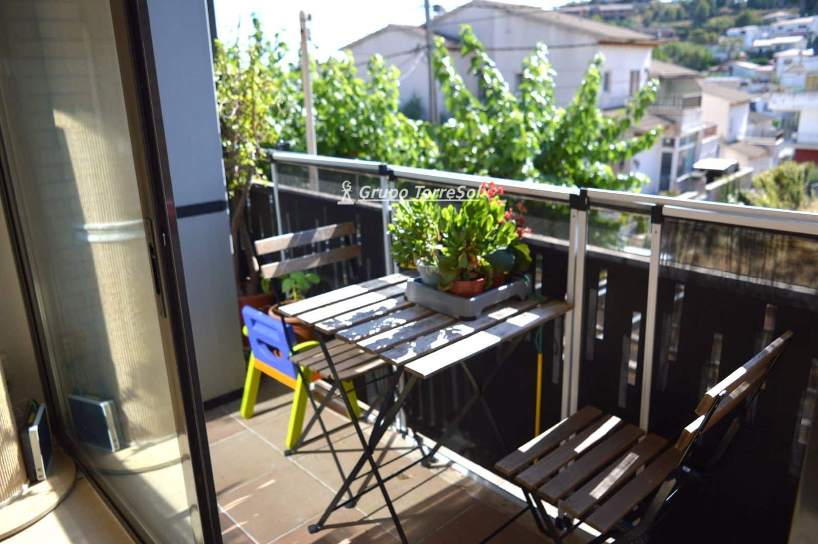 2 soverom Leilighet til salgs i Segur de Calafell med svømmebasseng garasje - € 210 000 (Ref: 9965878)