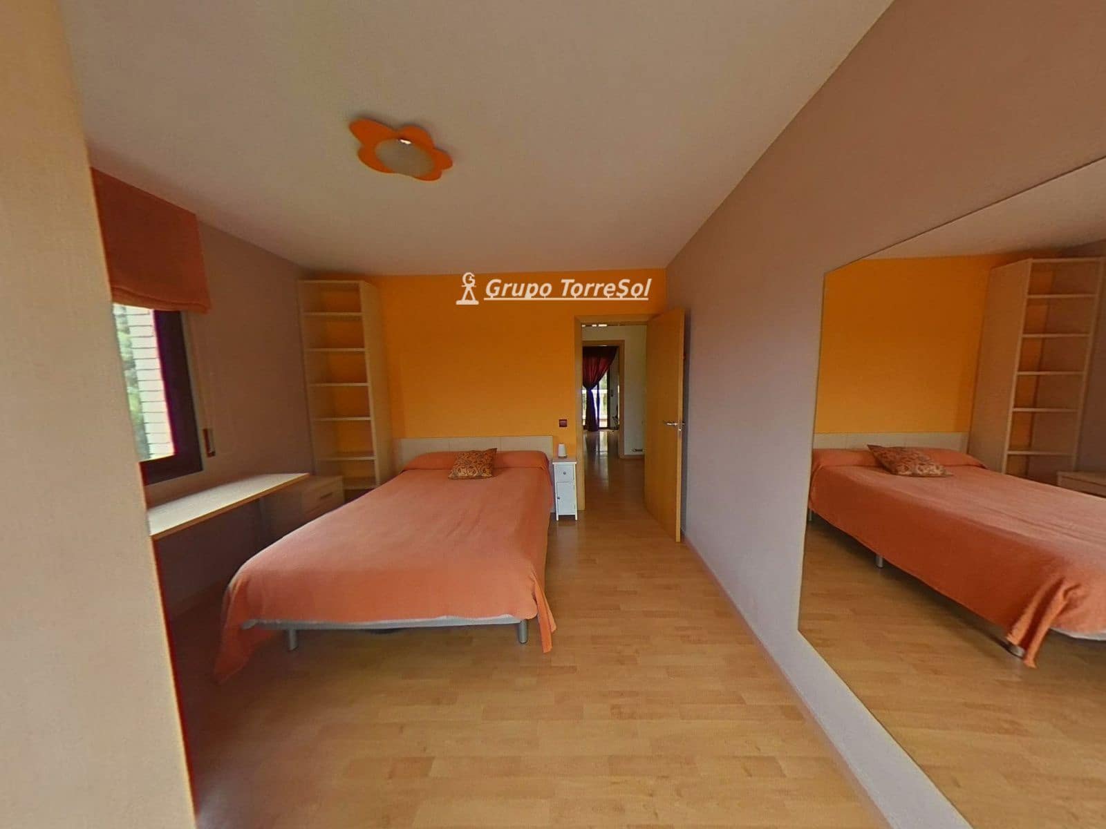 4 slaapkamer Villa te koop in Roda de Bara met zwembad garage - € 499.000 (Ref: 9965932)