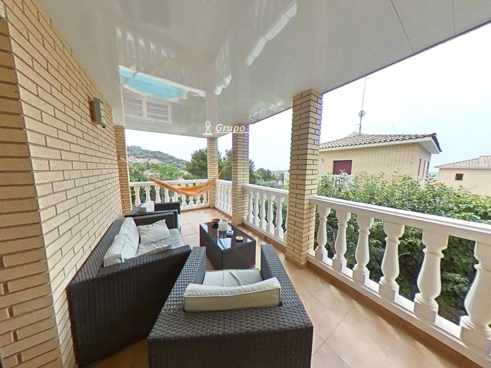 4 slaapkamer Villa te koop in Roda de Bara met zwembad garage - € 499.000 (Ref: 9965932)