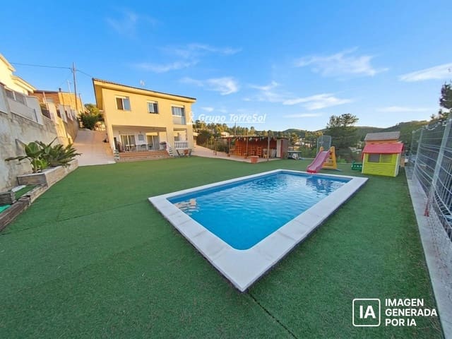 4 soveværelse Villa til salg i La Bisbal del Penedès med swimmingpool - € 289.000 (Ref: 9966246)