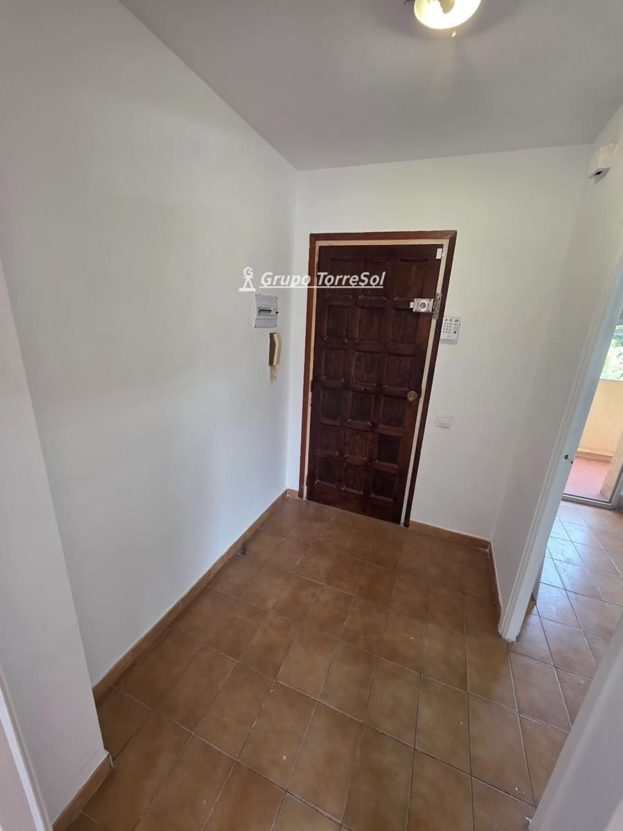 3 bedroom Flat for sale in Torredembarra with pool - € 219,000 (Ref: 9967058)