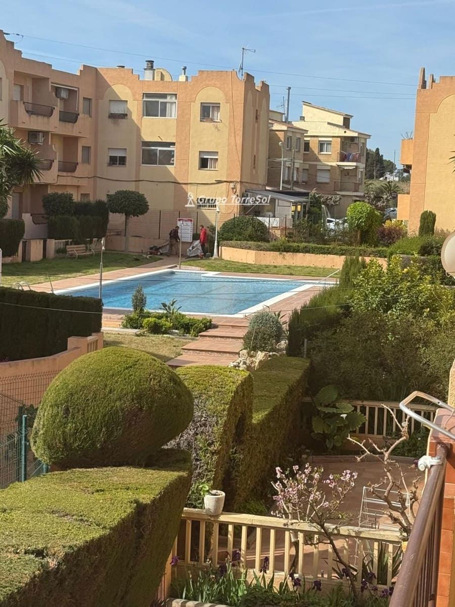 3 bedroom Flat for sale in Torredembarra with pool - € 219,000 (Ref: 9967058)