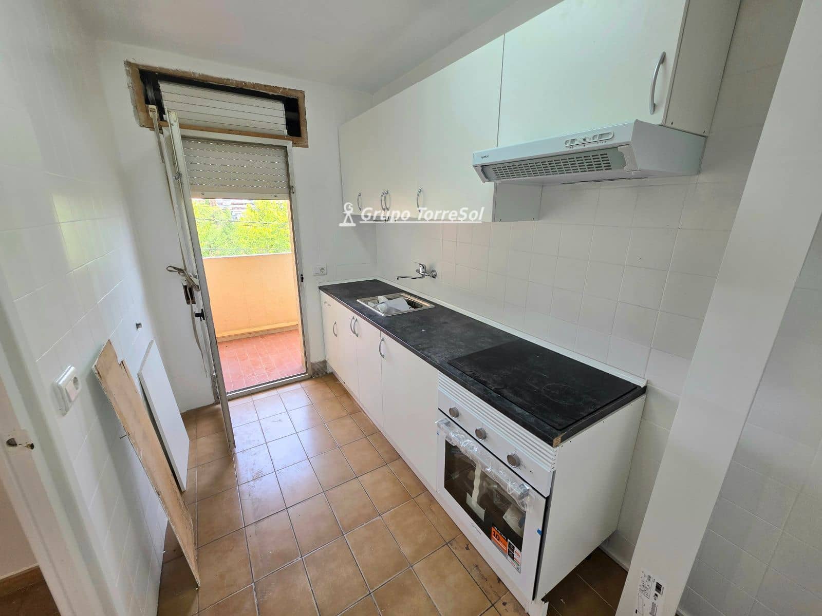 3 bedroom Flat for sale in Torredembarra with pool - € 219,000 (Ref: 9967058)