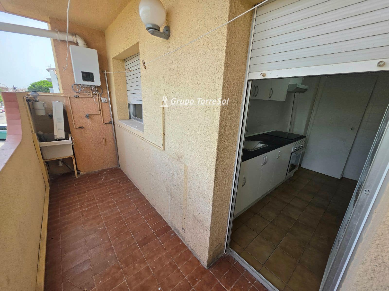 3 bedroom Flat for sale in Torredembarra with pool - € 219,000 (Ref: 9967058)