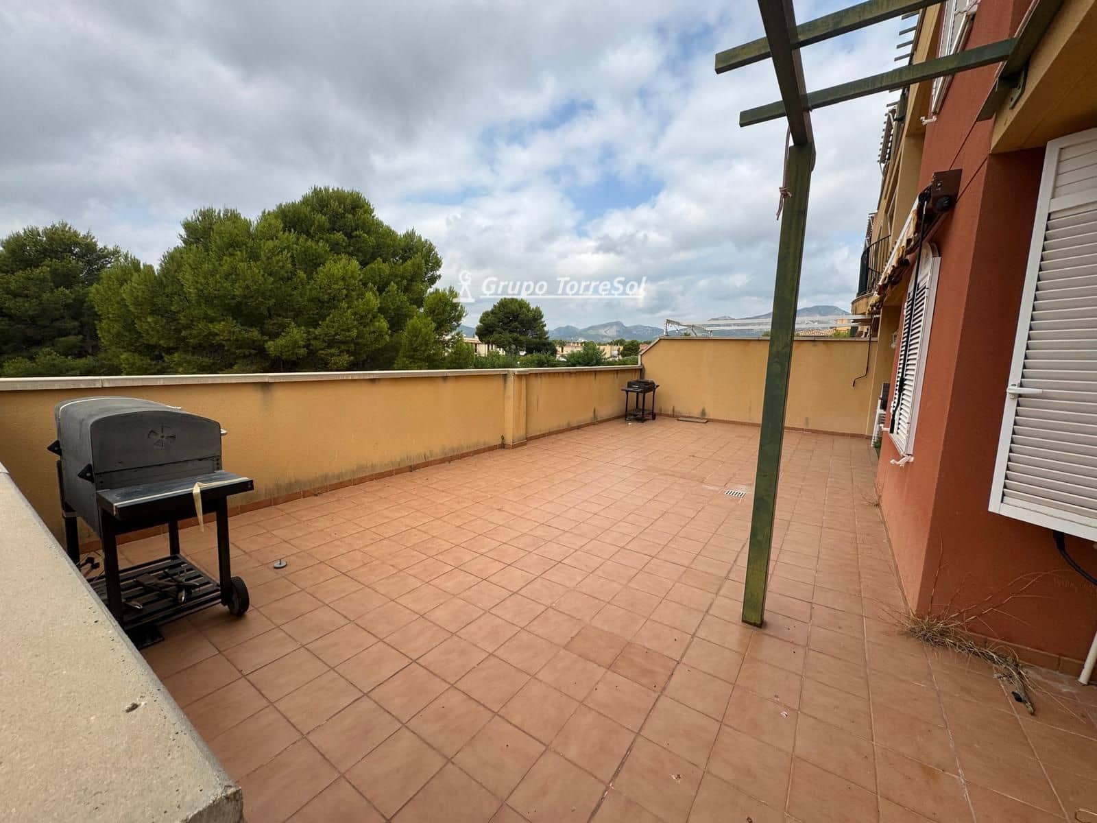 2 bedroom Flat for sale in Mont-roig del Camp with pool garage - € 185,000 (Ref: 9972239)
