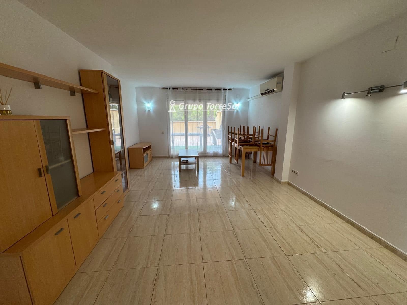 2 bedroom Flat for sale in Mont-roig del Camp with pool garage - € 185,000 (Ref: 9972239)