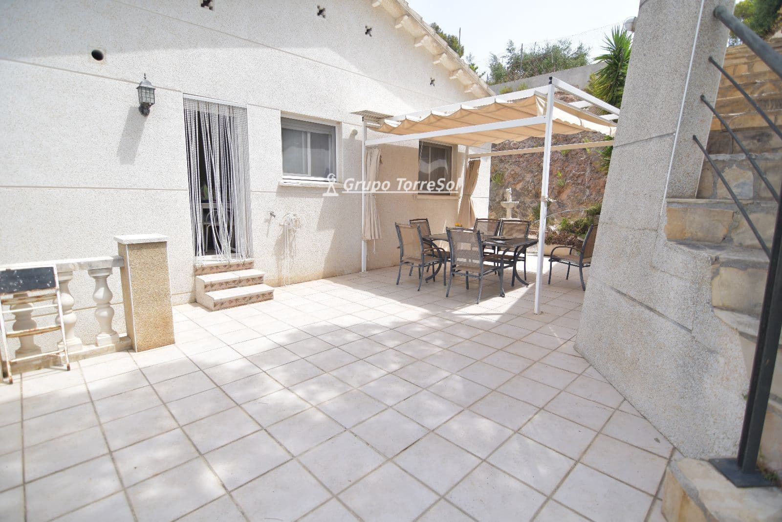 Casa de 3 habitaciones en Roda de Barà en venta con piscina garaje - 298.000 € (Ref: 9976399)