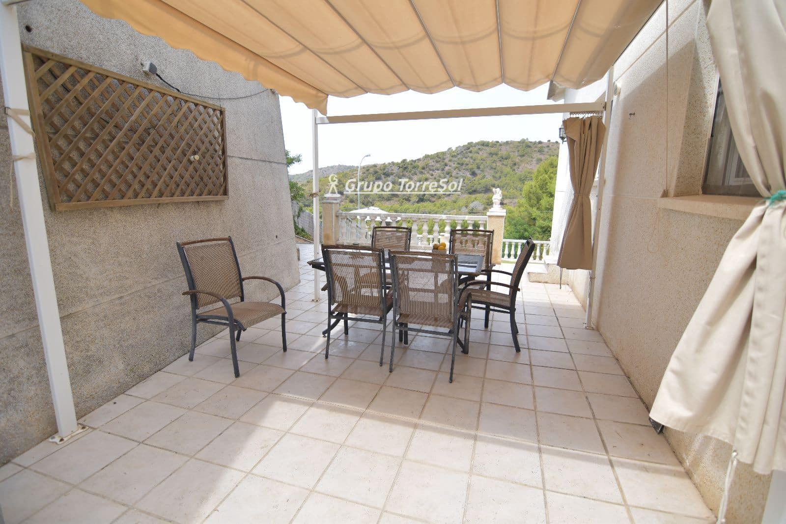 Casa de 3 habitaciones en Roda de Barà en venta con piscina garaje - 298.000 € (Ref: 9976399)