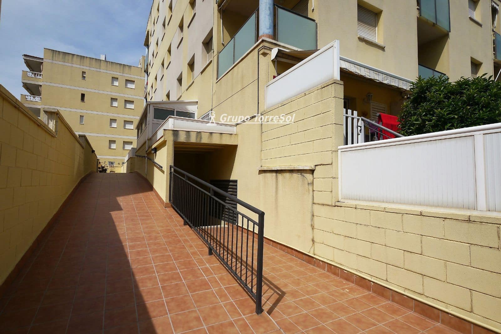 2 soveværelse Lejlighed til salg i Segur de Calafell med swimmingpool garage - € 199.000 (Ref: 9976605)