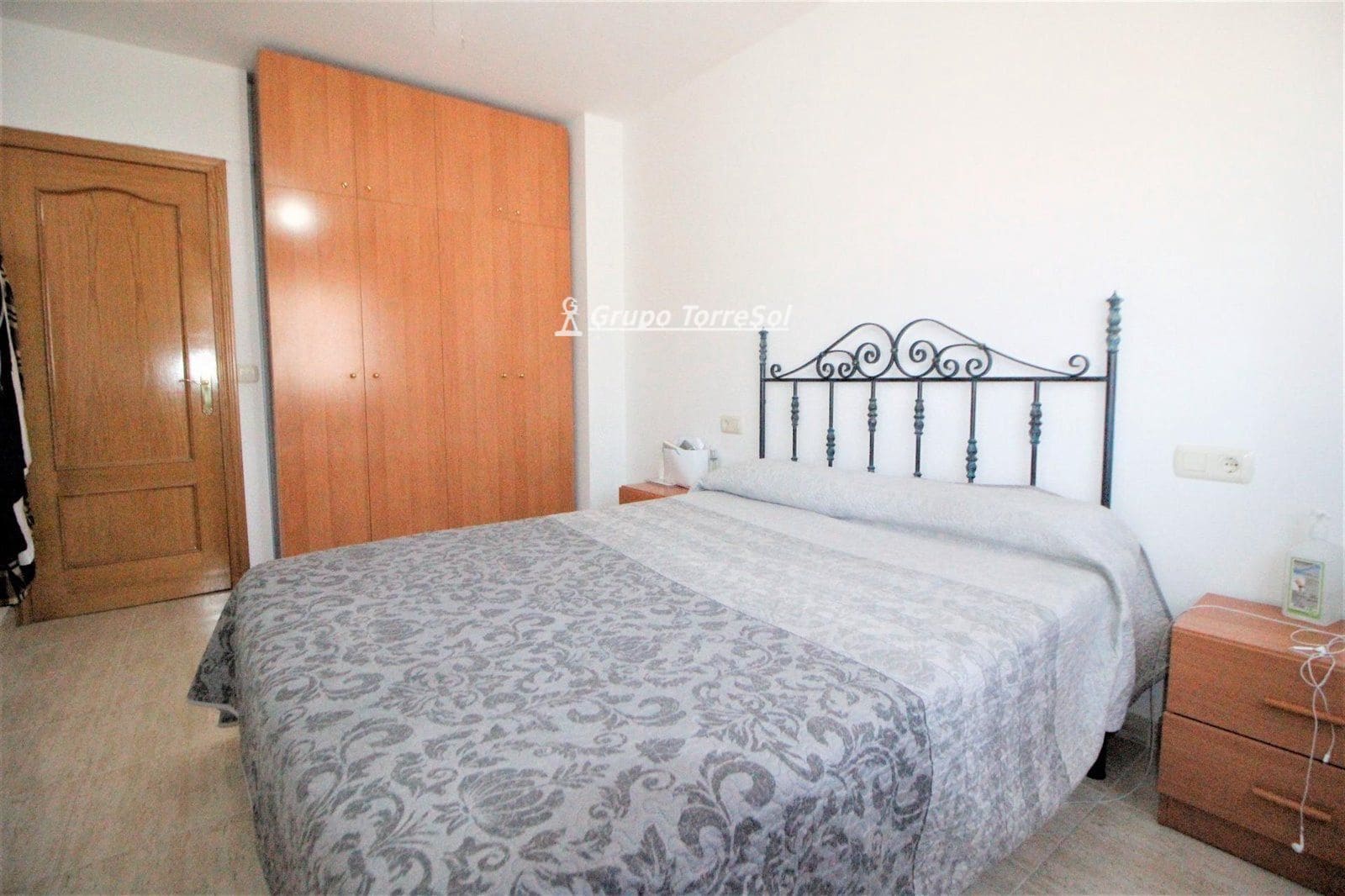 4 sypialnia Dom na sprzedaż w Torredembarra z garażem - 325 000 € (Ref: 9979221)
