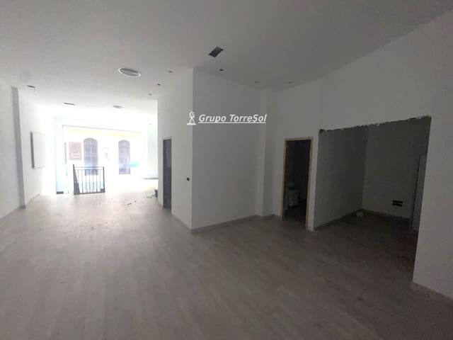 Comercial para venda em Elche / Elx - 219 900 € (Ref: 9985664)