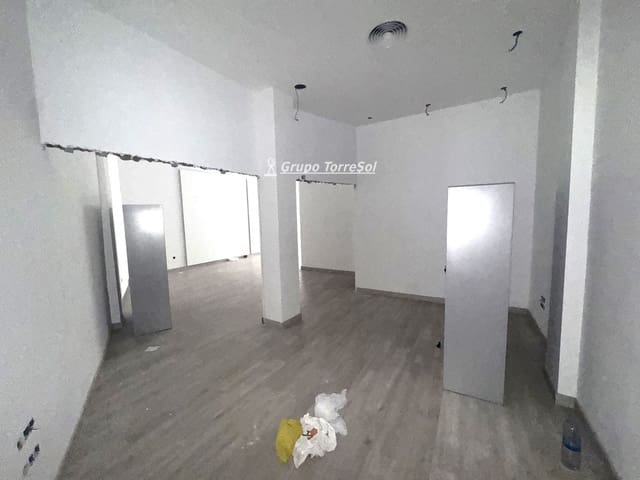 Comercial para venda em Elche / Elx - 219 900 € (Ref: 9985664)