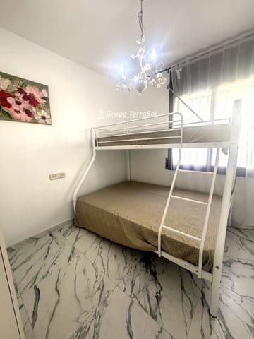 Chalet de 7 habitaciones en Coma-Ruga, El Vendrell en venta con garaje - 465.000 € (Ref: 9985776)
