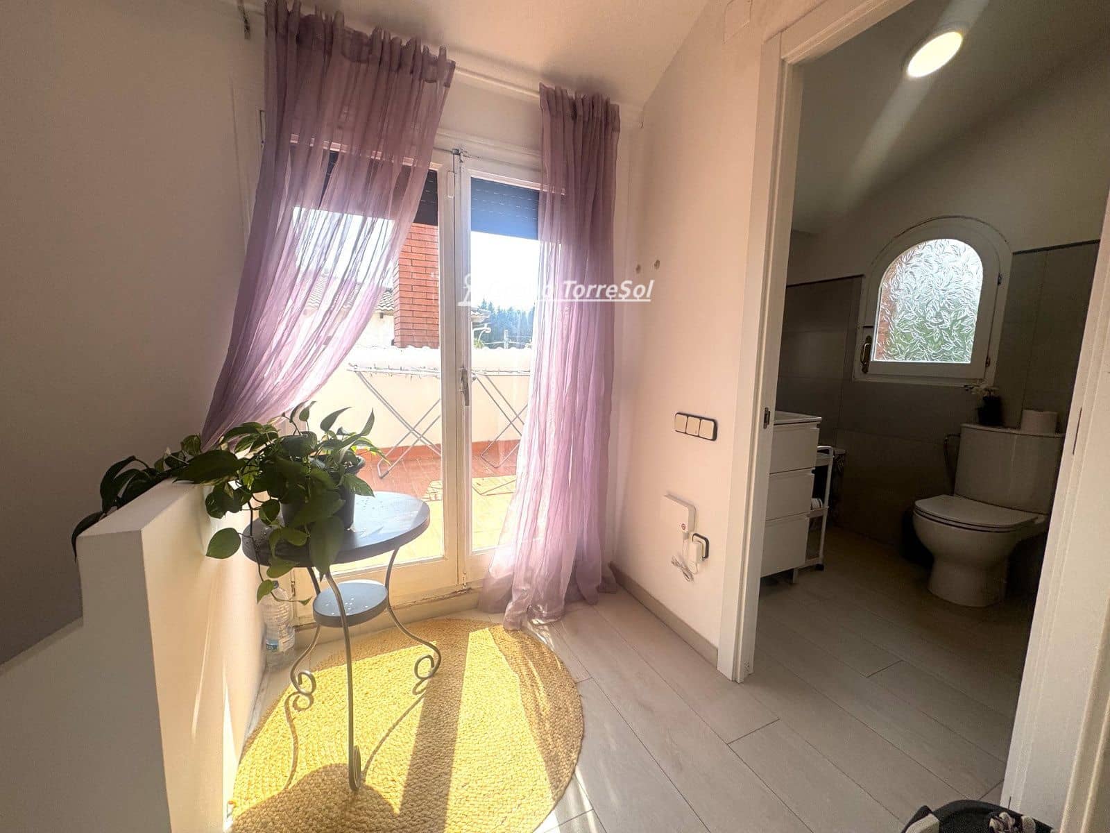 Chalet de 7 habitaciones en Coma-Ruga en venta con garaje - 465.000 € (Ref: 9985776)