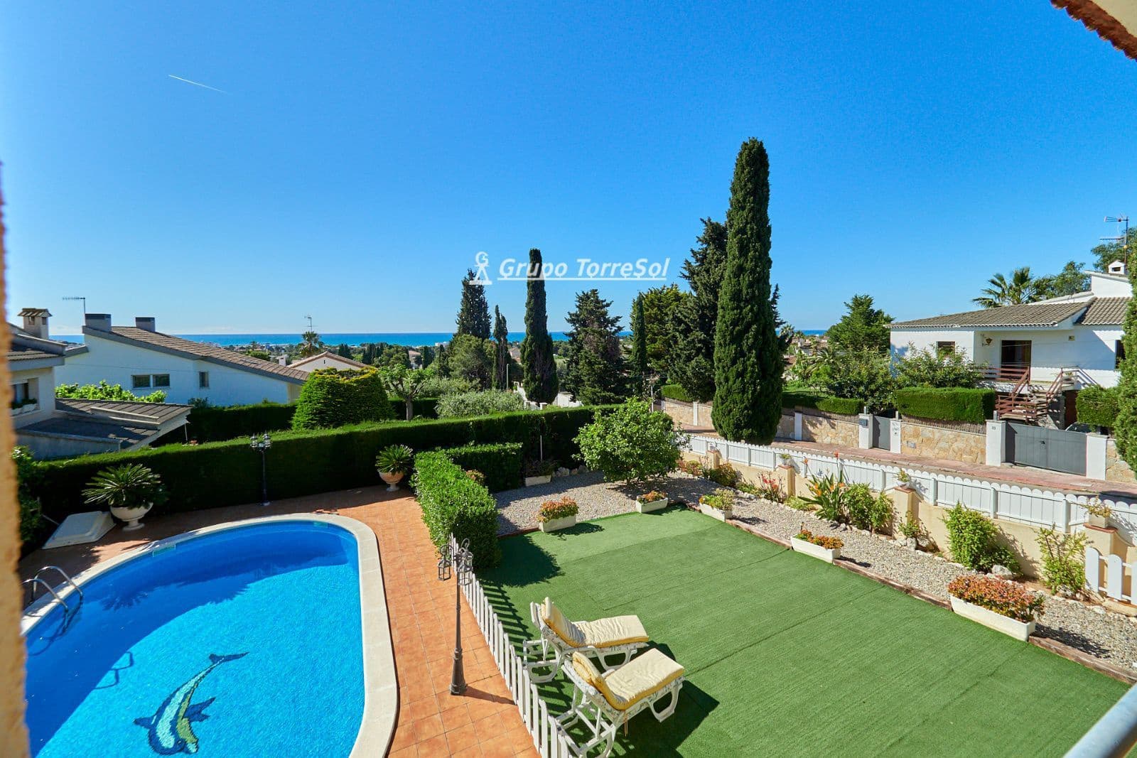 3 sypialnia Willa na sprzedaż w El Vendrell z basenem garażem - 435 000 € (Ref: 9985884)