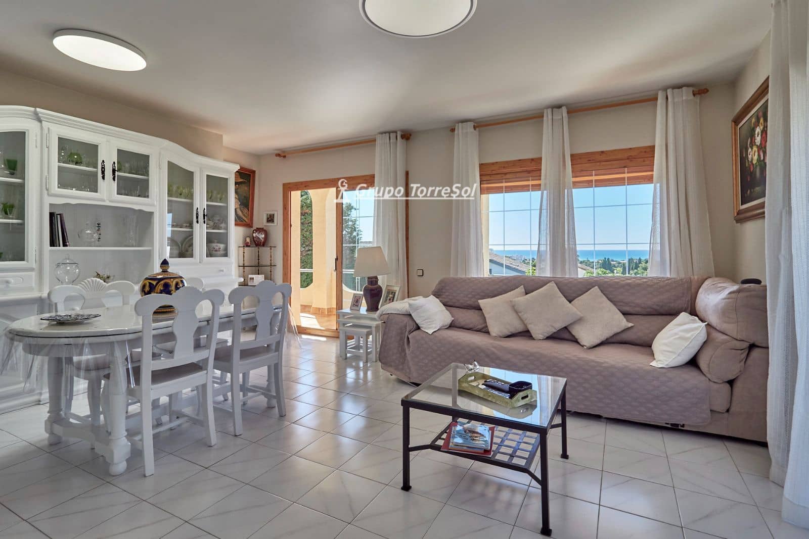 3 sypialnia Willa na sprzedaż w El Vendrell z basenem garażem - 435 000 € (Ref: 9985884)