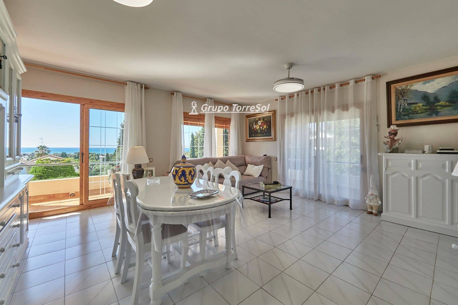 3 sypialnia Willa na sprzedaż w El Vendrell z basenem garażem - 435 000 € (Ref: 9985884)