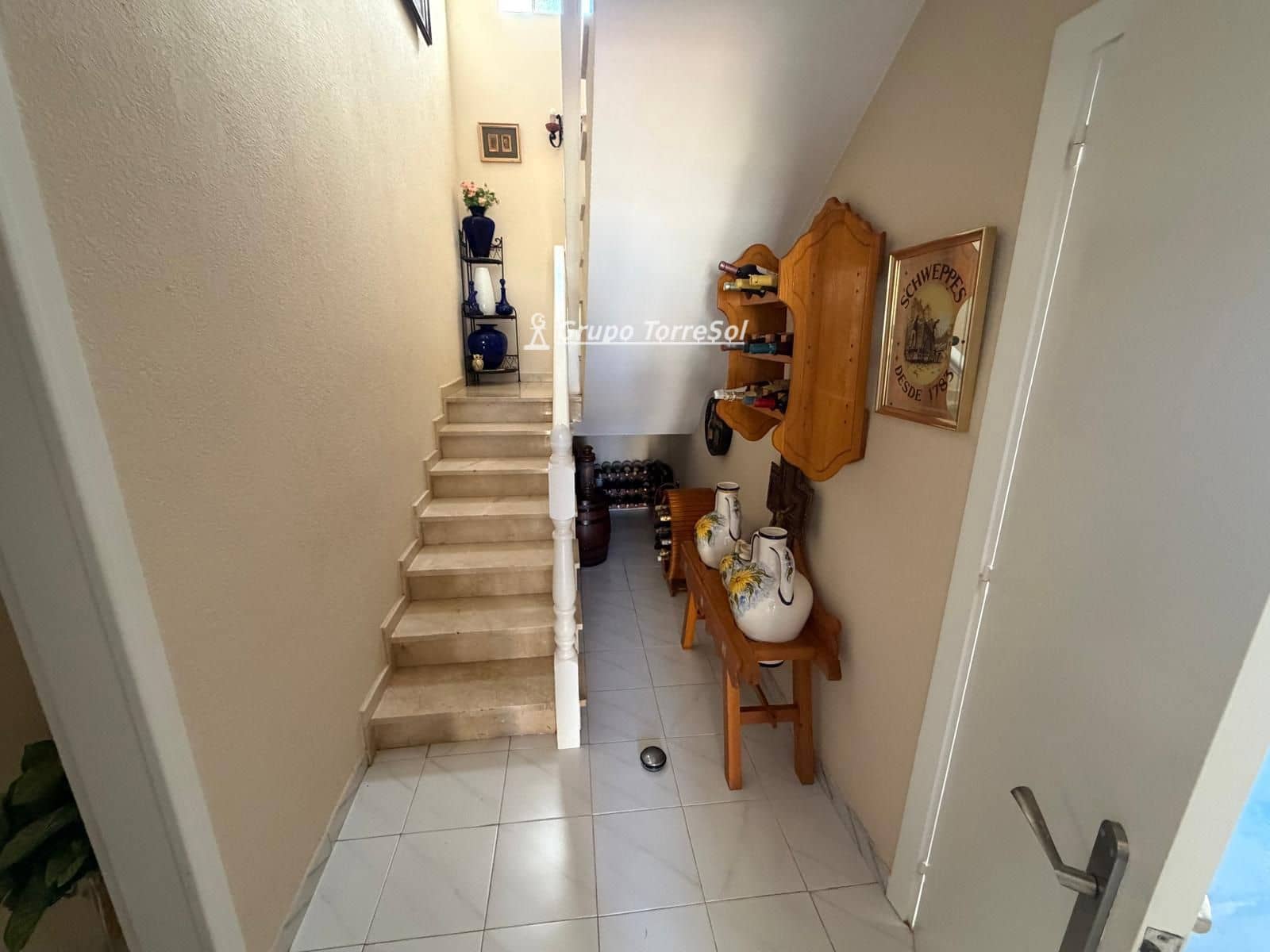 3 sypialnia Willa na sprzedaż w El Vendrell z basenem garażem - 435 000 € (Ref: 9985884)