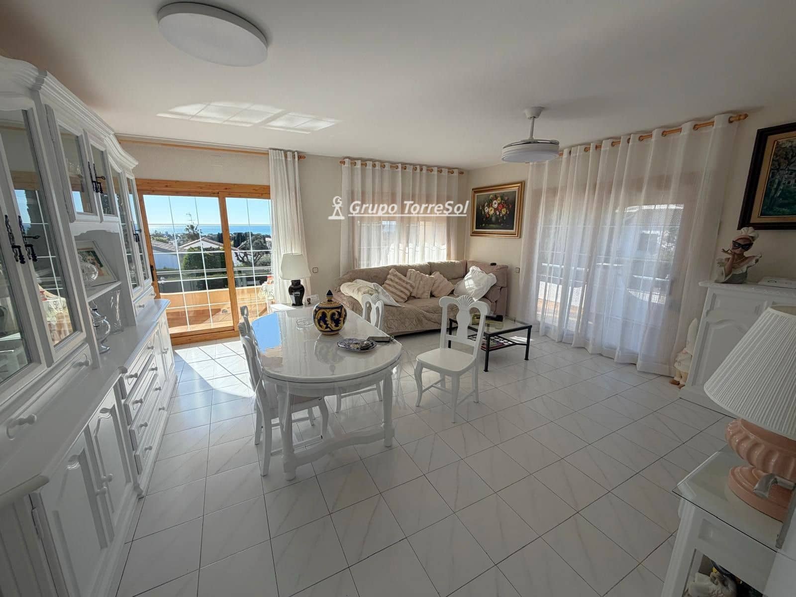 3 sypialnia Willa na sprzedaż w El Vendrell z basenem garażem - 435 000 € (Ref: 9985884)