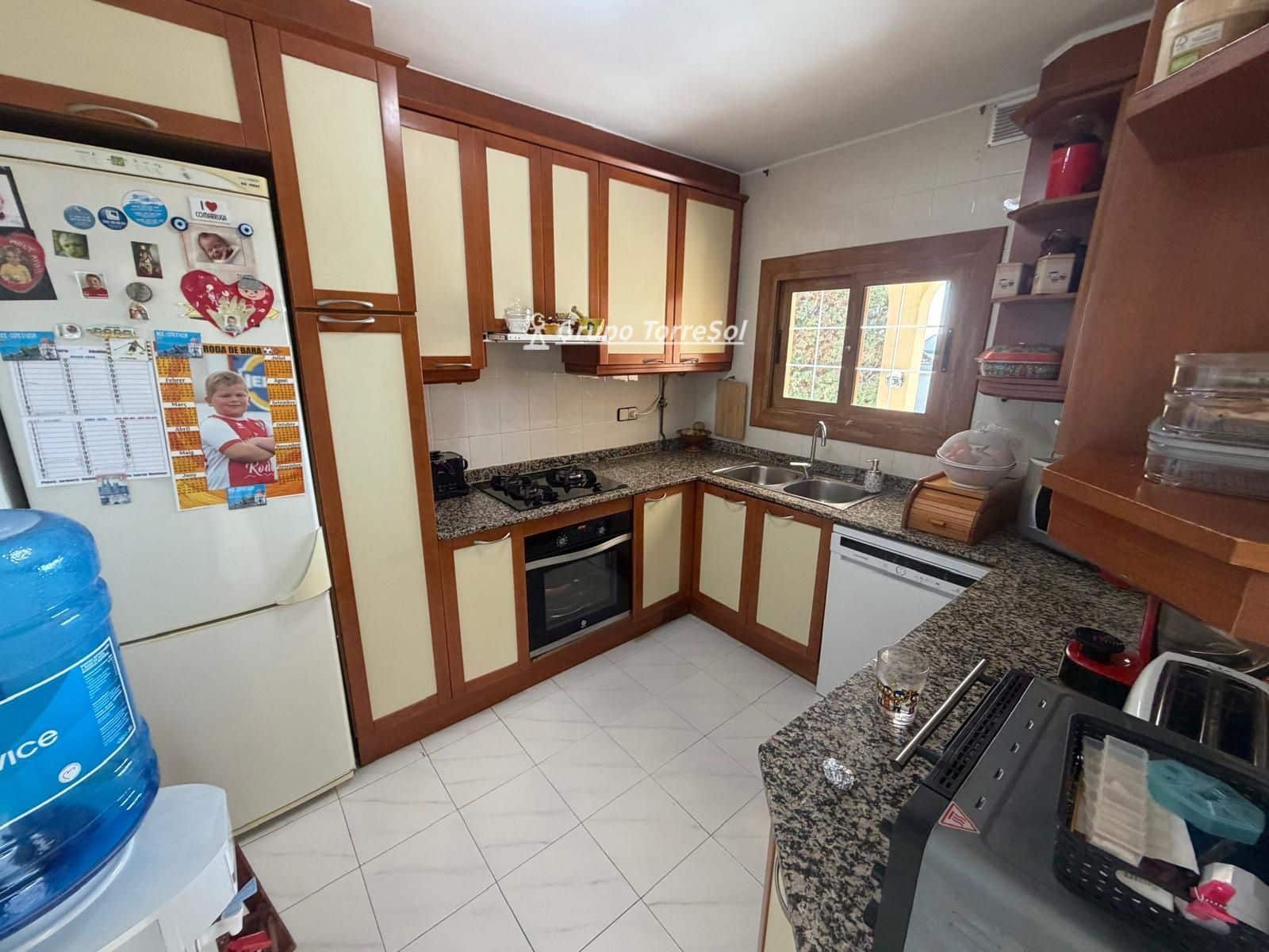 3 sypialnia Willa na sprzedaż w El Vendrell z basenem garażem - 435 000 € (Ref: 9985884)