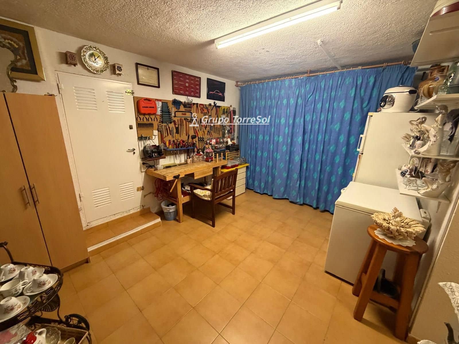 3 sypialnia Willa na sprzedaż w El Vendrell z basenem garażem - 435 000 € (Ref: 9985884)