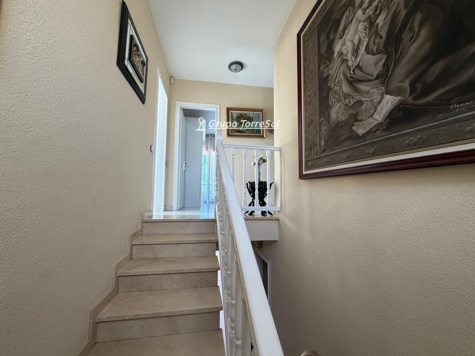 3 sypialnia Willa na sprzedaż w El Vendrell z basenem garażem - 435 000 € (Ref: 9985884)