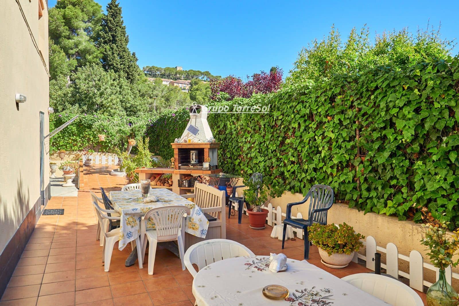 3 sypialnia Willa na sprzedaż w El Vendrell z basenem garażem - 435 000 € (Ref: 9985884)