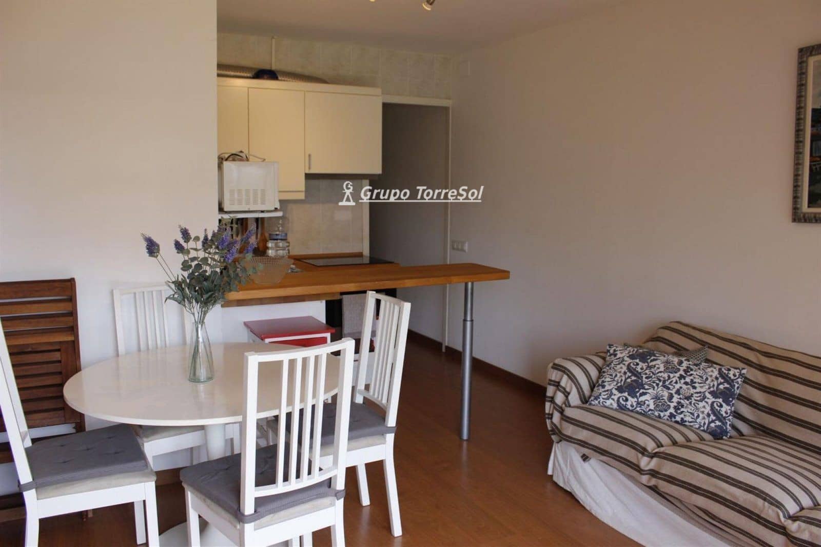 Piso de 2 habitaciones en Torredembarra en venta con piscina - 149.000 € (Ref: 9997760)