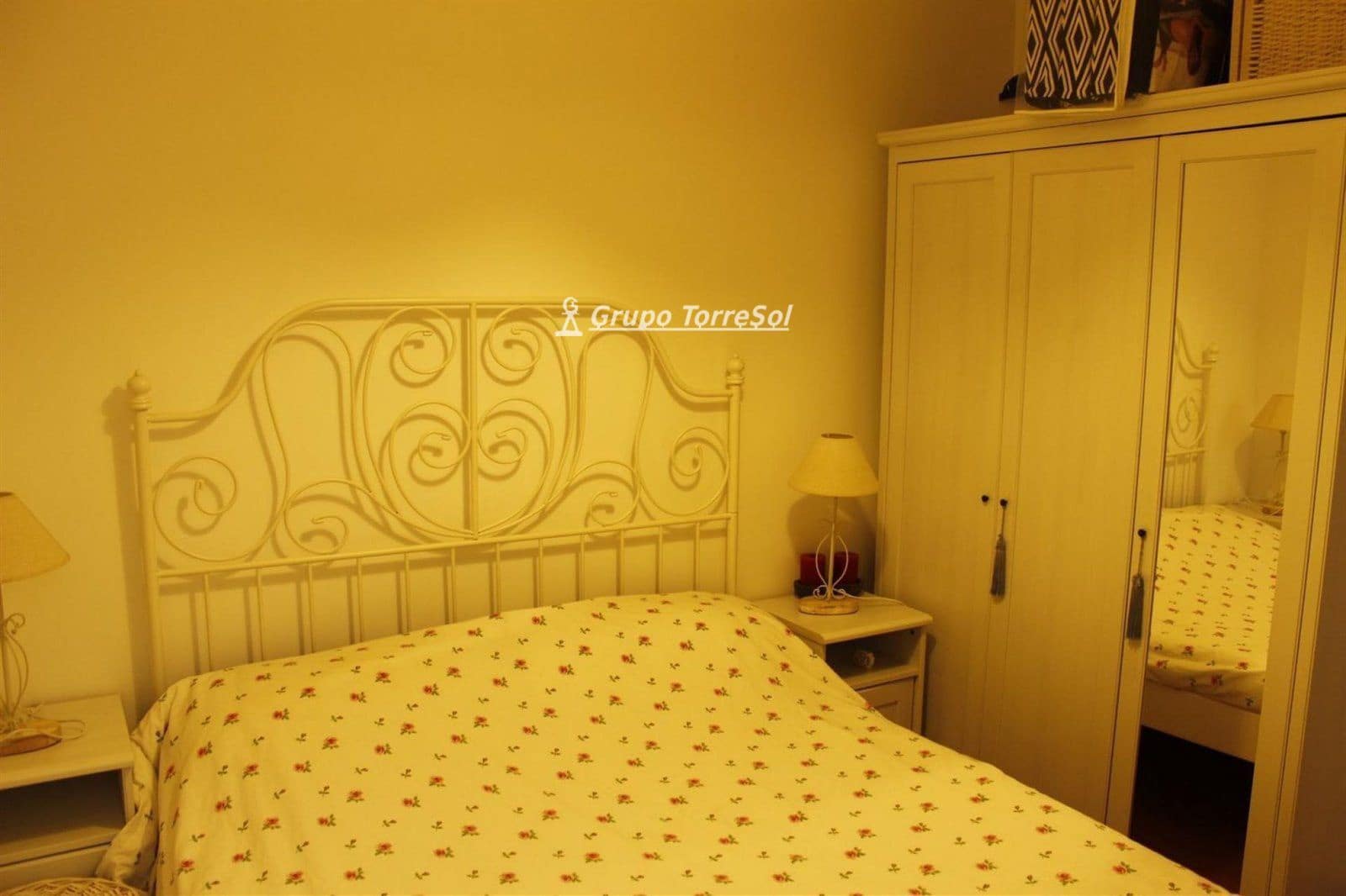 Piso de 2 habitaciones en Torredembarra en venta con piscina - 149.000 € (Ref: 9997760)