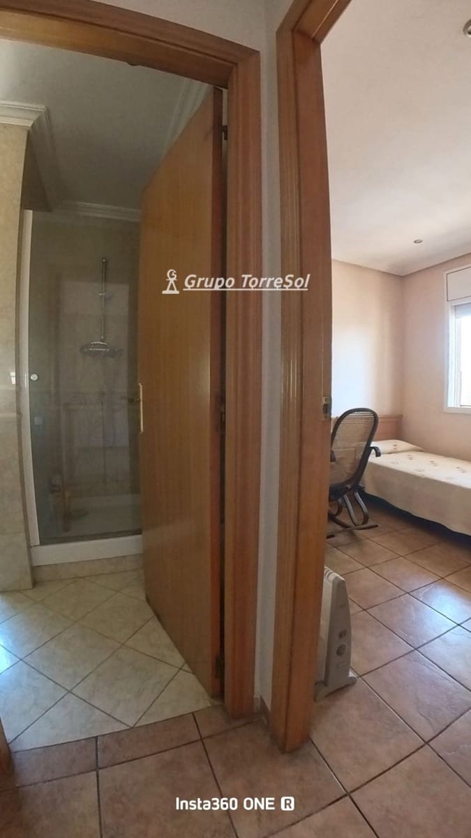 Chalet de 4 habitaciones en Piera en venta con piscina garaje - 360.000 € (Ref: 9999146)