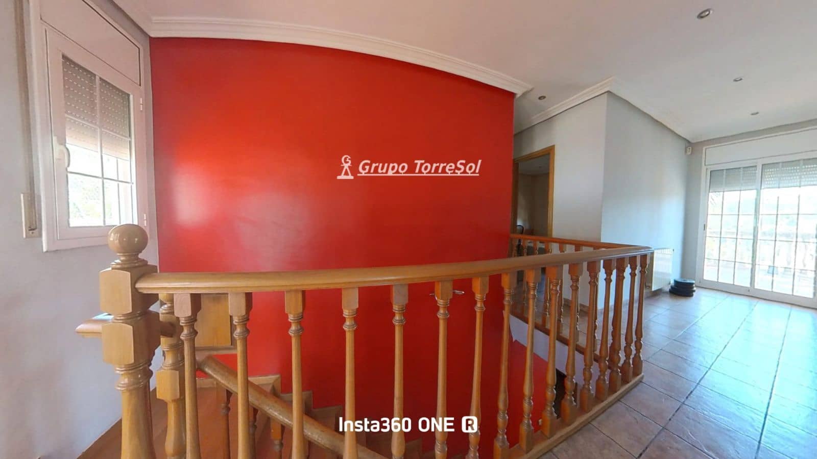 Chalet de 4 habitaciones en Piera en venta con piscina garaje - 360.000 € (Ref: 9999146)