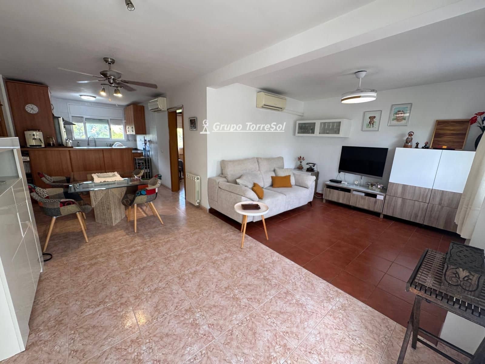 7 quarto Moradia para venda em Masquefa com piscina garagem - 370 000 € (Ref: 9999147)