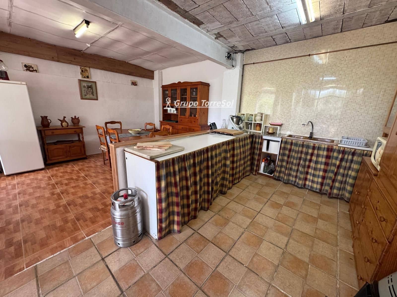 7 quarto Moradia para venda em Masquefa com piscina garagem - 370 000 € (Ref: 9999147)