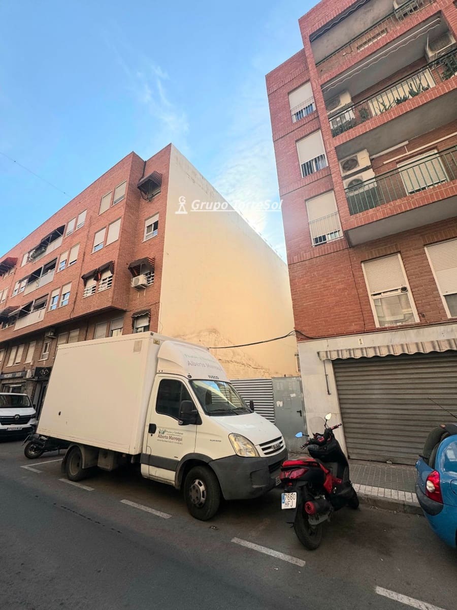 Building Plot for sale in Elche / Elx - € 139,000 (Ref: 9999274)