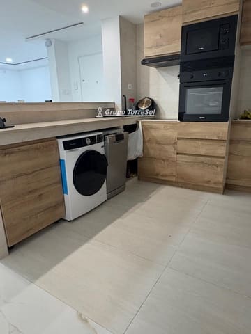 Piso de 3 habitaciones en Santa Pola en venta - 155.900 € (Ref: 9999456)