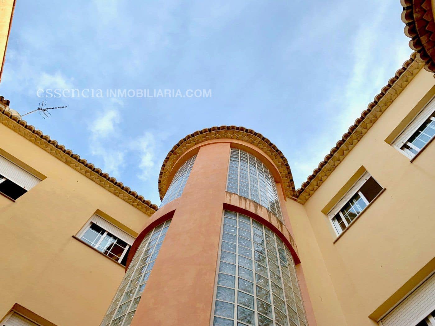 5 makuuhuone Huvila myytävänä paikassa Gandia mukana 
autotalli - 700 000 € (Ref: 4720567)