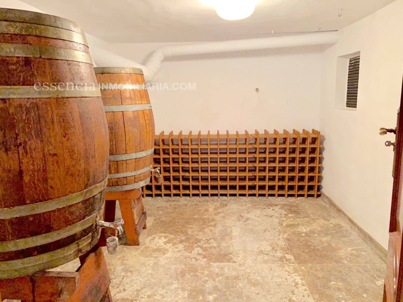 5 makuuhuone Huvila myytävänä paikassa Gandia mukana 
autotalli - 700 000 € (Ref: 4720567)