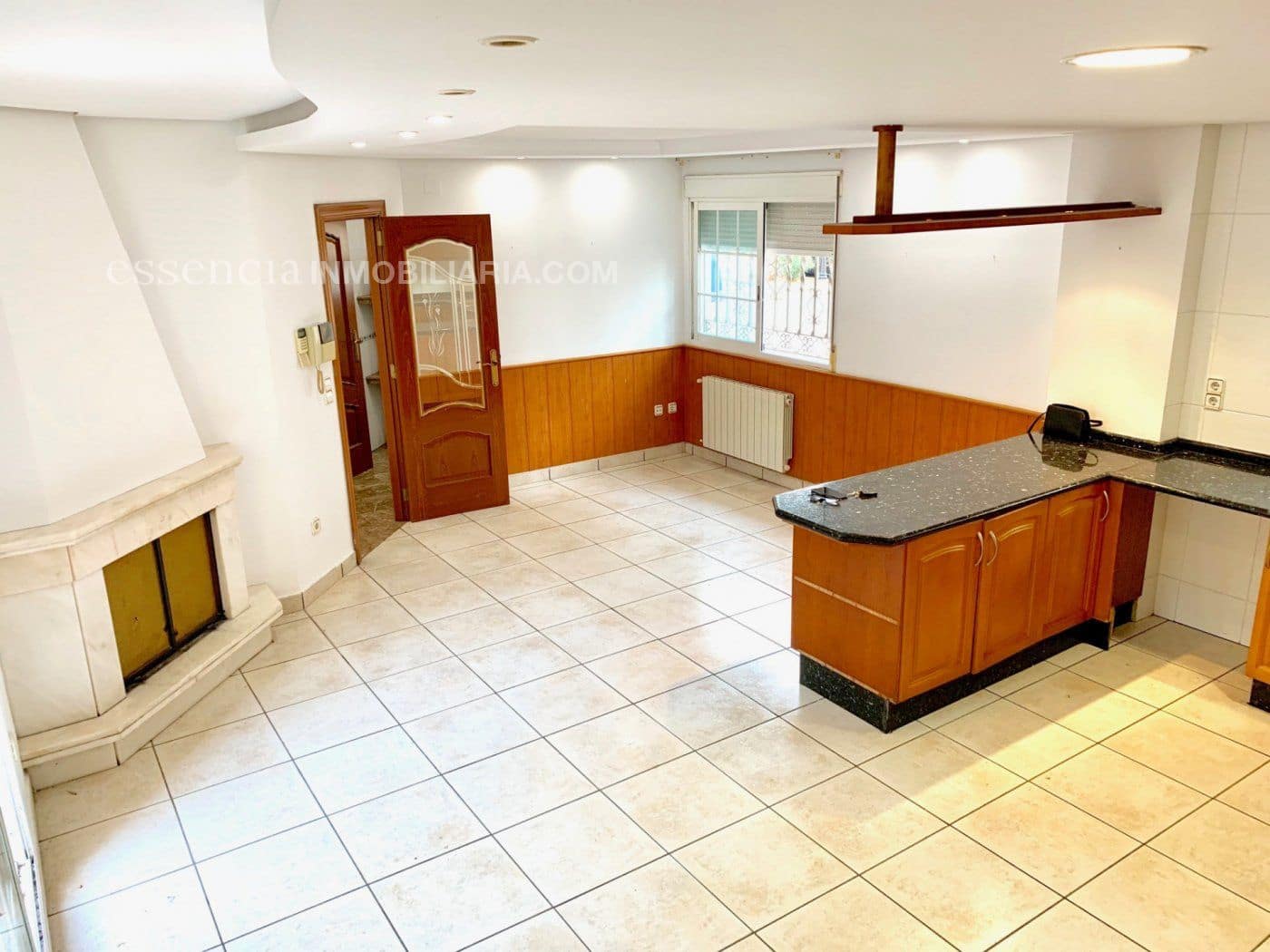 5 makuuhuone Huvila myytävänä paikassa Gandia mukana 
autotalli - 700 000 € (Ref: 4720567)